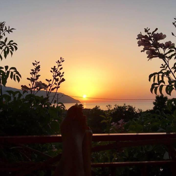 B&B Xenia Patti Dış mekan fotoğraf