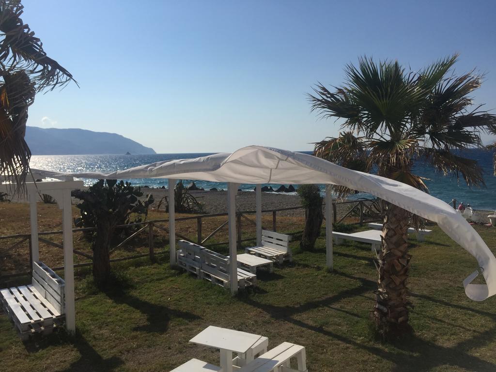B&B Xenia Patti Dış mekan fotoğraf